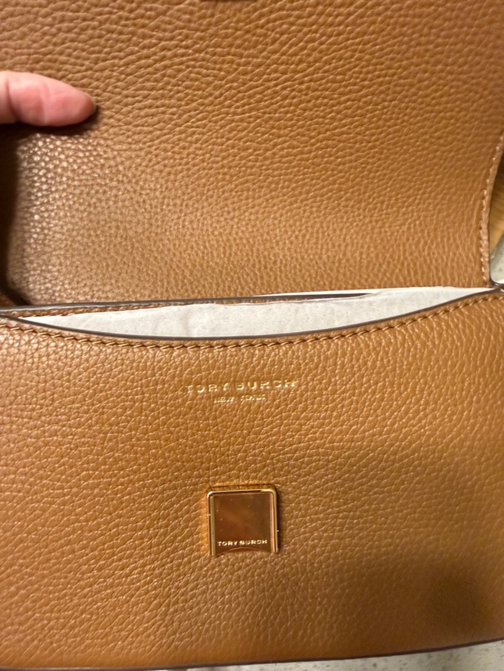 Tory Burch Tan Leather Convertible Crossbody with Gold Logo 2 adjustable straps - Picture 7 of 13